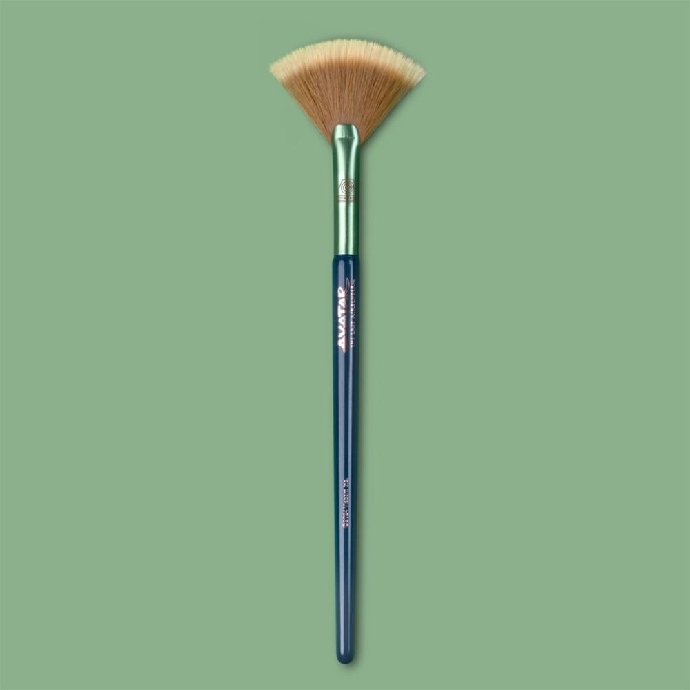 Lethal Cosmetics - Avatar the Last Airbender Suki Makeup brush - Multicolours